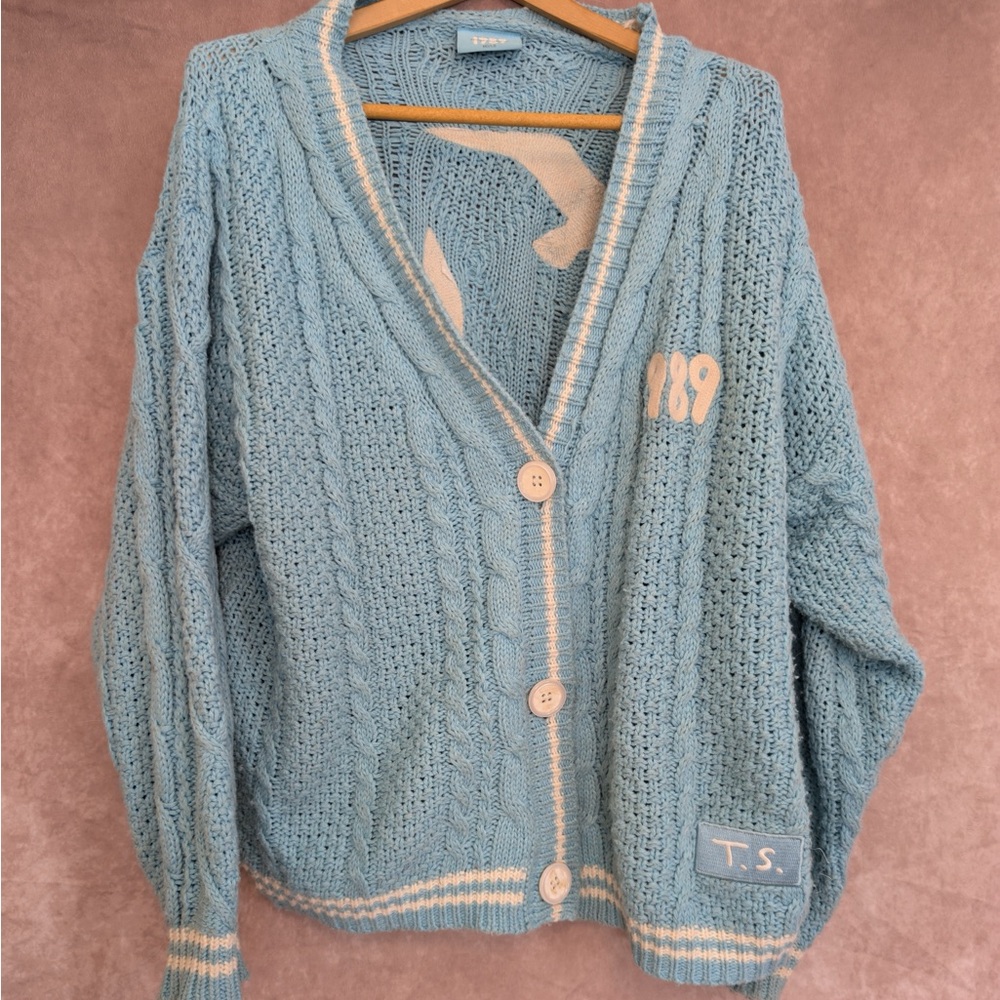 Taylor Swift 1989 Blue Cardigan Sweater Button Authentic